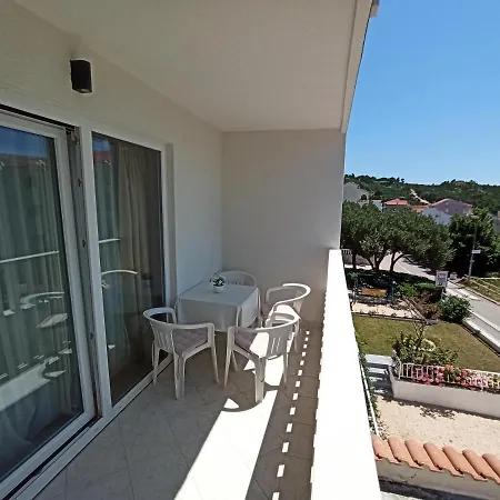 Apartman Olivera Promajna