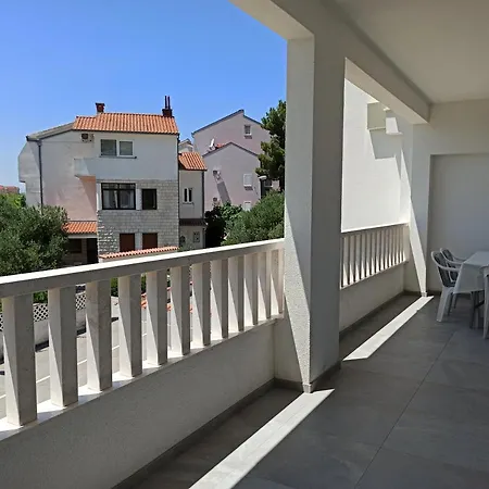 Apartman Olivera *