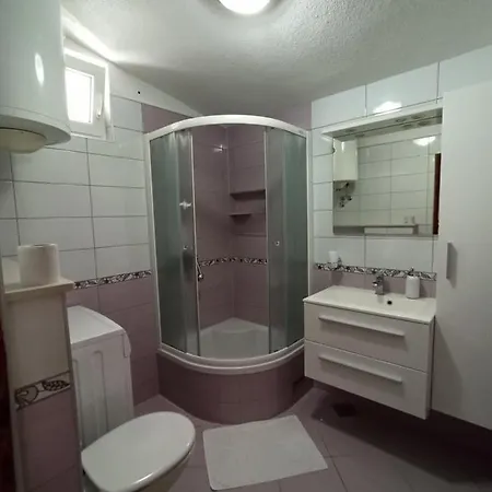 Apartman Olivera *
