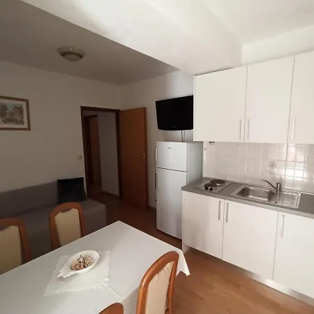 Apartman Olivera *
