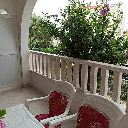 Apartman Olivera Promajna